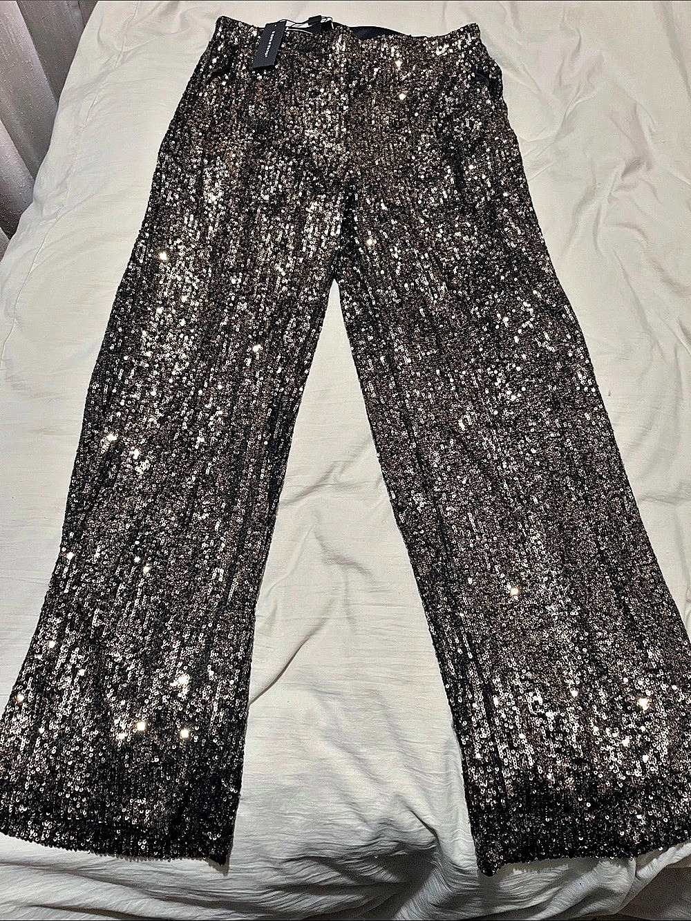 gold & black Sequin Wide Leg Pants in Black & Gold Size Medium NWT